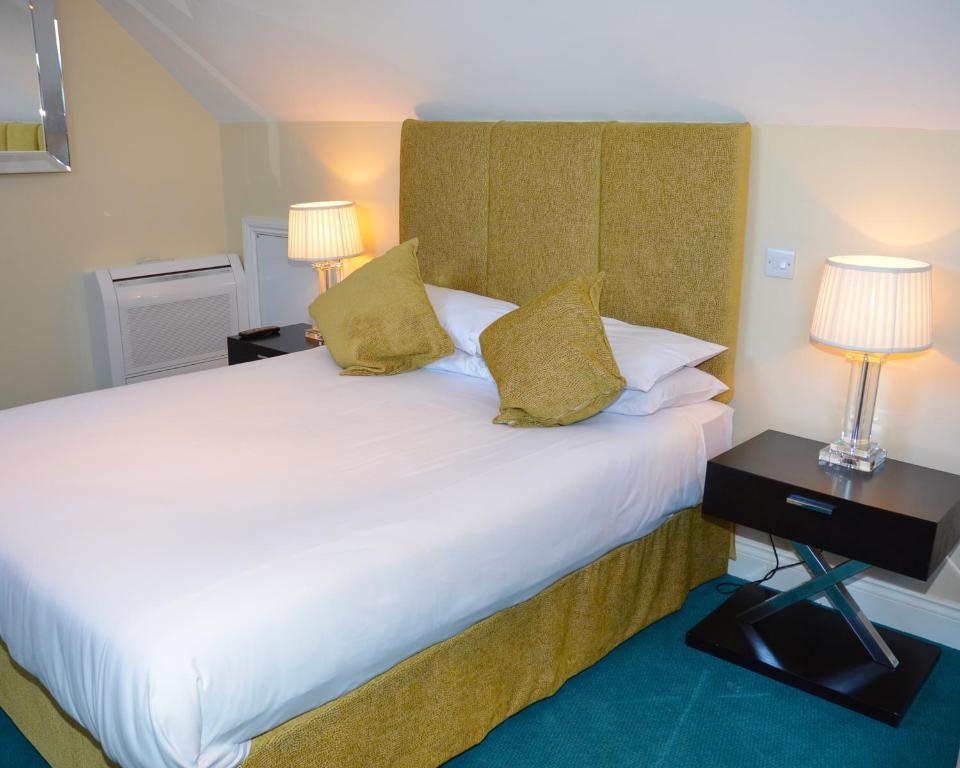 7Hotel Diner Halstead  Εξωτερικό φωτογραφία