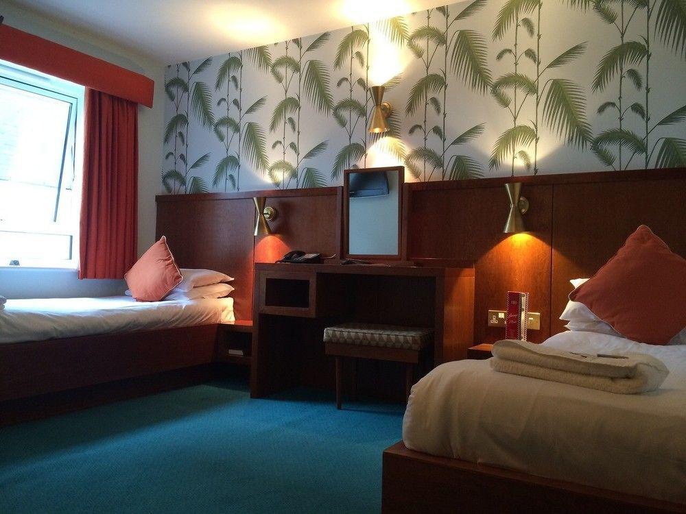 7Hotel Diner Halstead  Εξωτερικό φωτογραφία